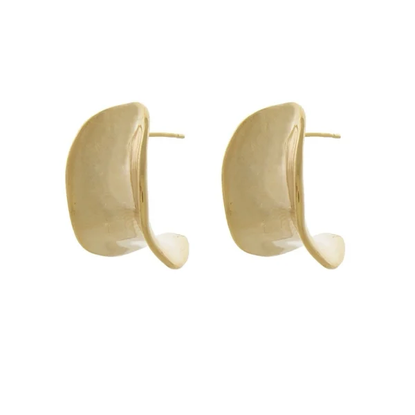 Detalhes do produto Brinco liso côncavo, banhado em Ouro 18k. Brinco Altura: 2 cm Espessura: 0,3cm