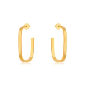 Detalhes do produto Brinco Argola Retangular Lisa Confeccionado em Banho de Ouro Amarelo 18K. Brinco Altura: 4,8cm Largura: 3,6cm Espessura: 4mm